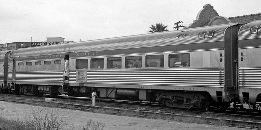 SP Audubon Room dining car 10212 at San Antonio